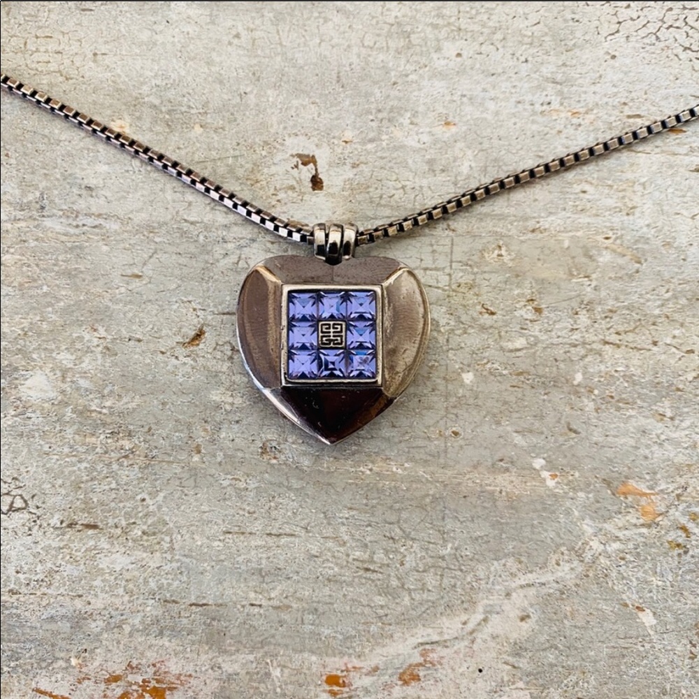 Beautiful Givenchy gunmetal necklace